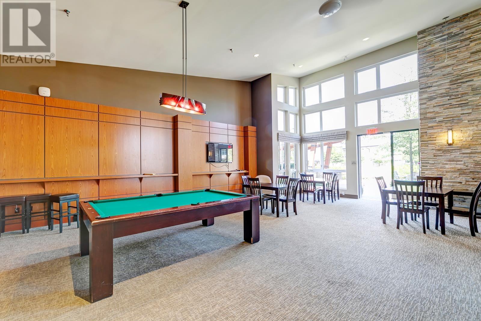 1605 3096 Windsor Gate Property Photo 30