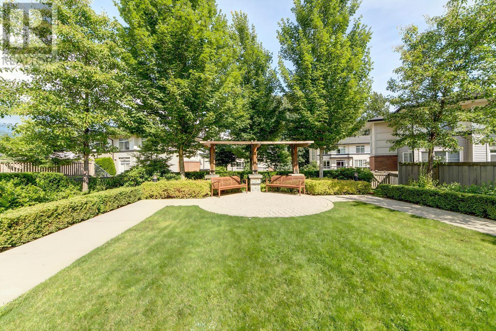 1605 3096 Windsor Gate Property Photo 33