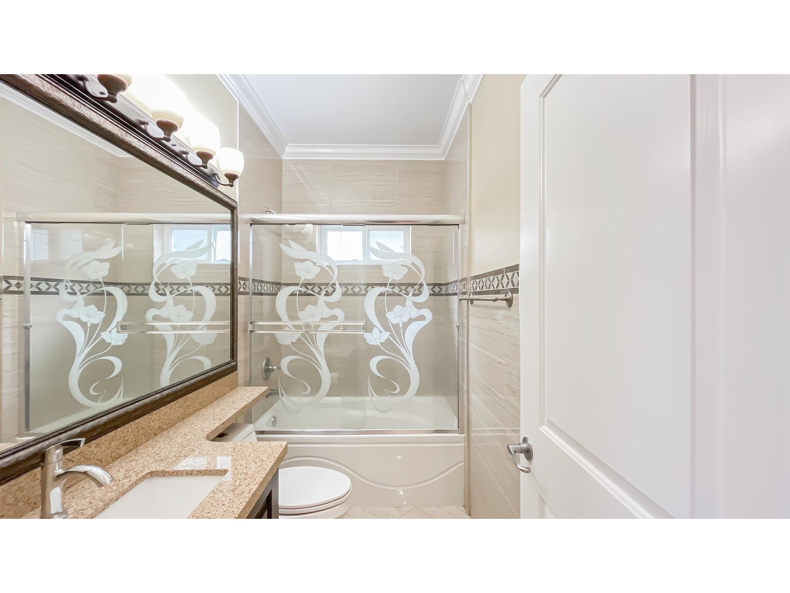 14059 91 Avenue Property Photo 20