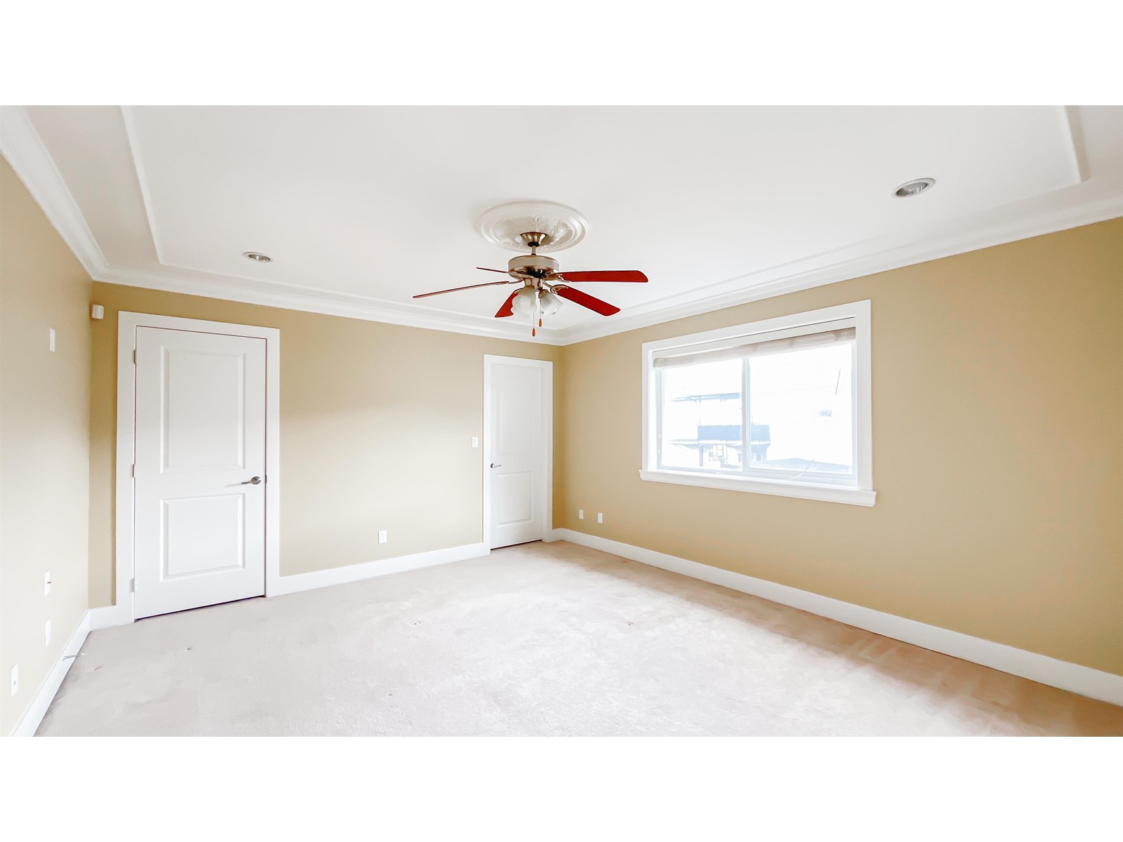 14059 91 Avenue Property Photo 22