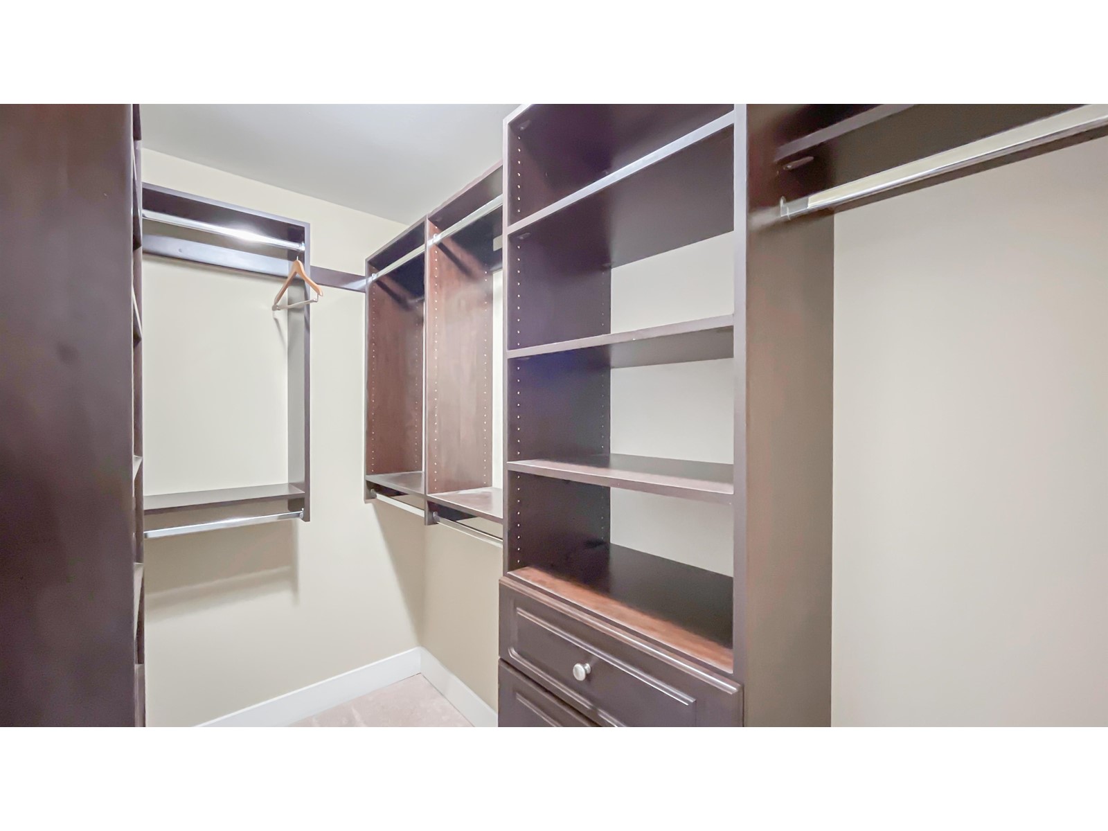 14059 91 Avenue Property Photo 24