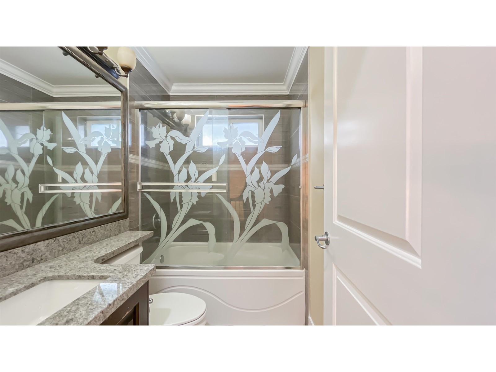 14059 91 Avenue Property Photo 28