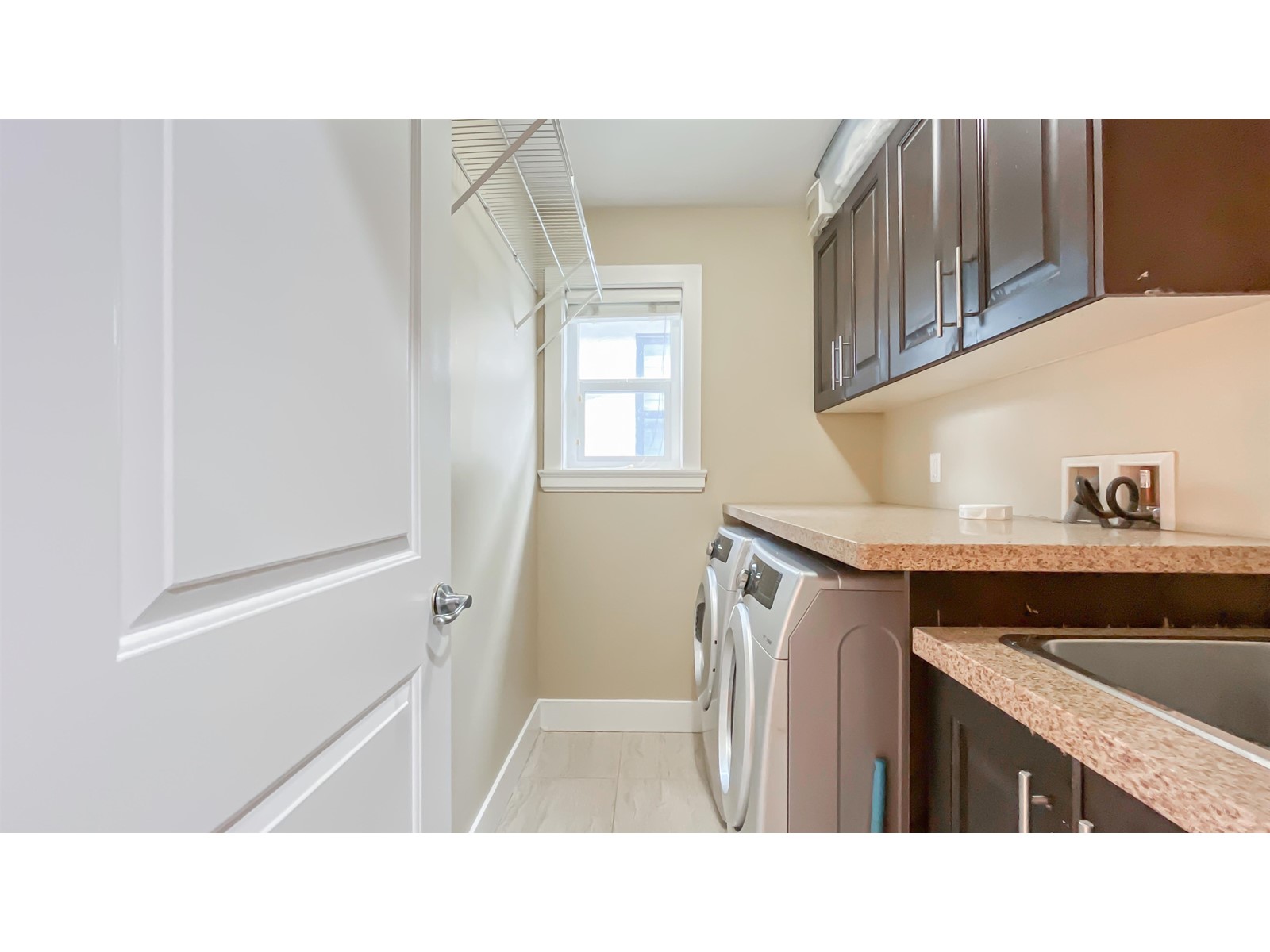 14059 91 Avenue Property Photo 29
