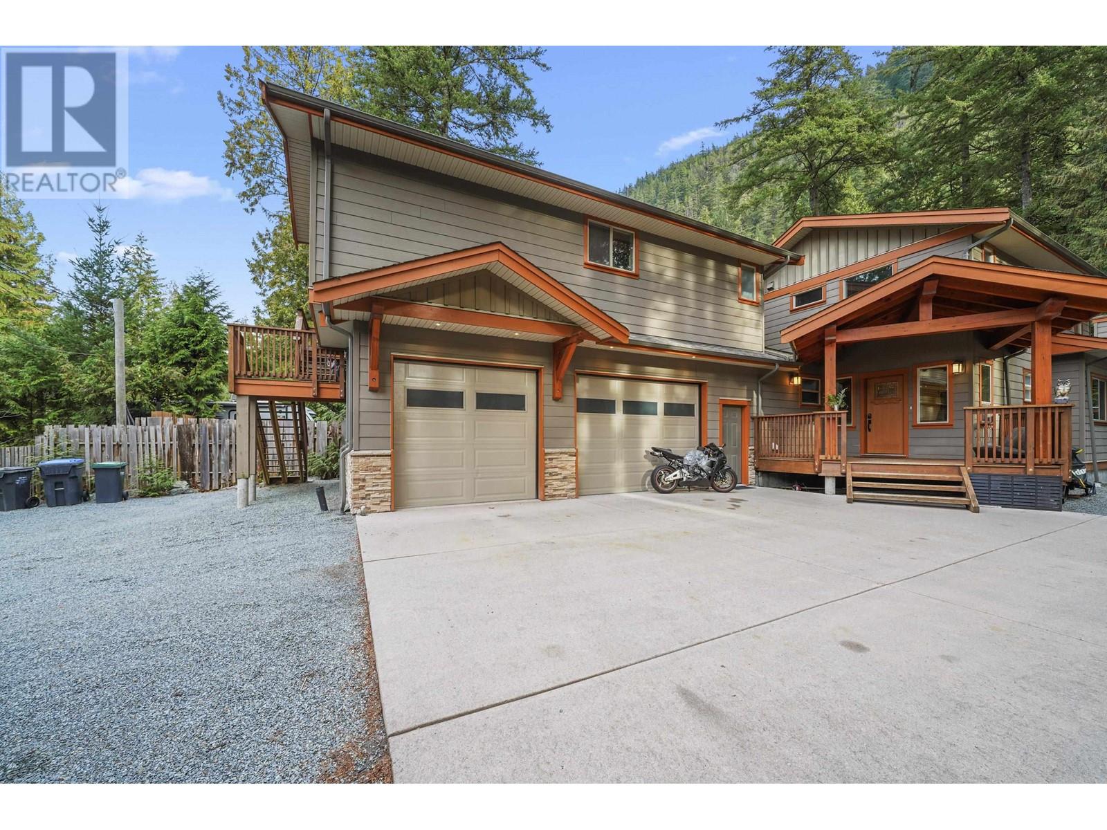 1782 Depot Road Property Photo 3