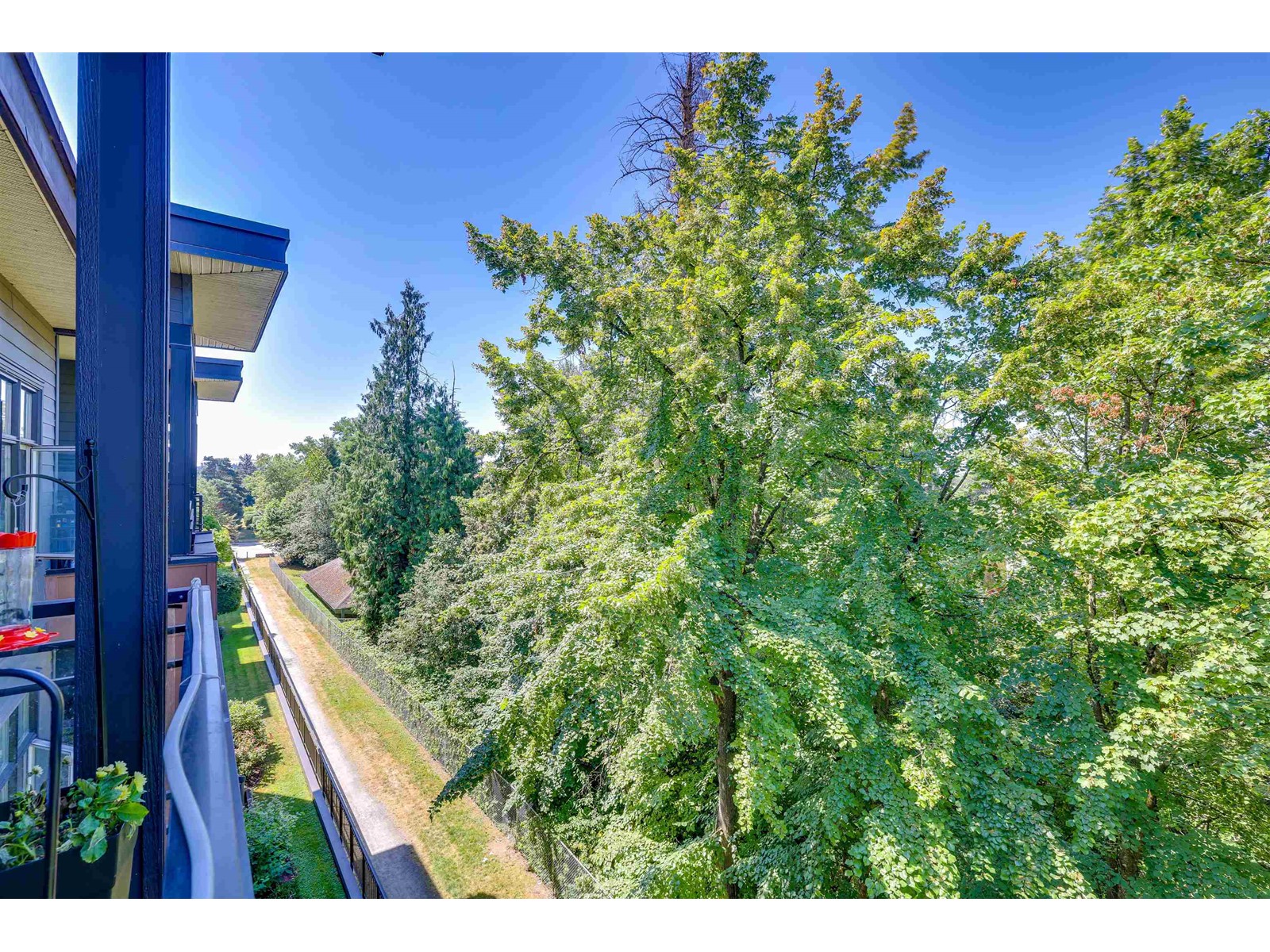 406 20058 Fraser Highway Property Photo 20
