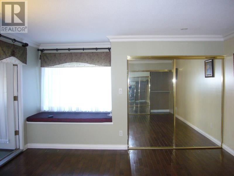272 WATERLEIGH DRIVE Property Photo 1