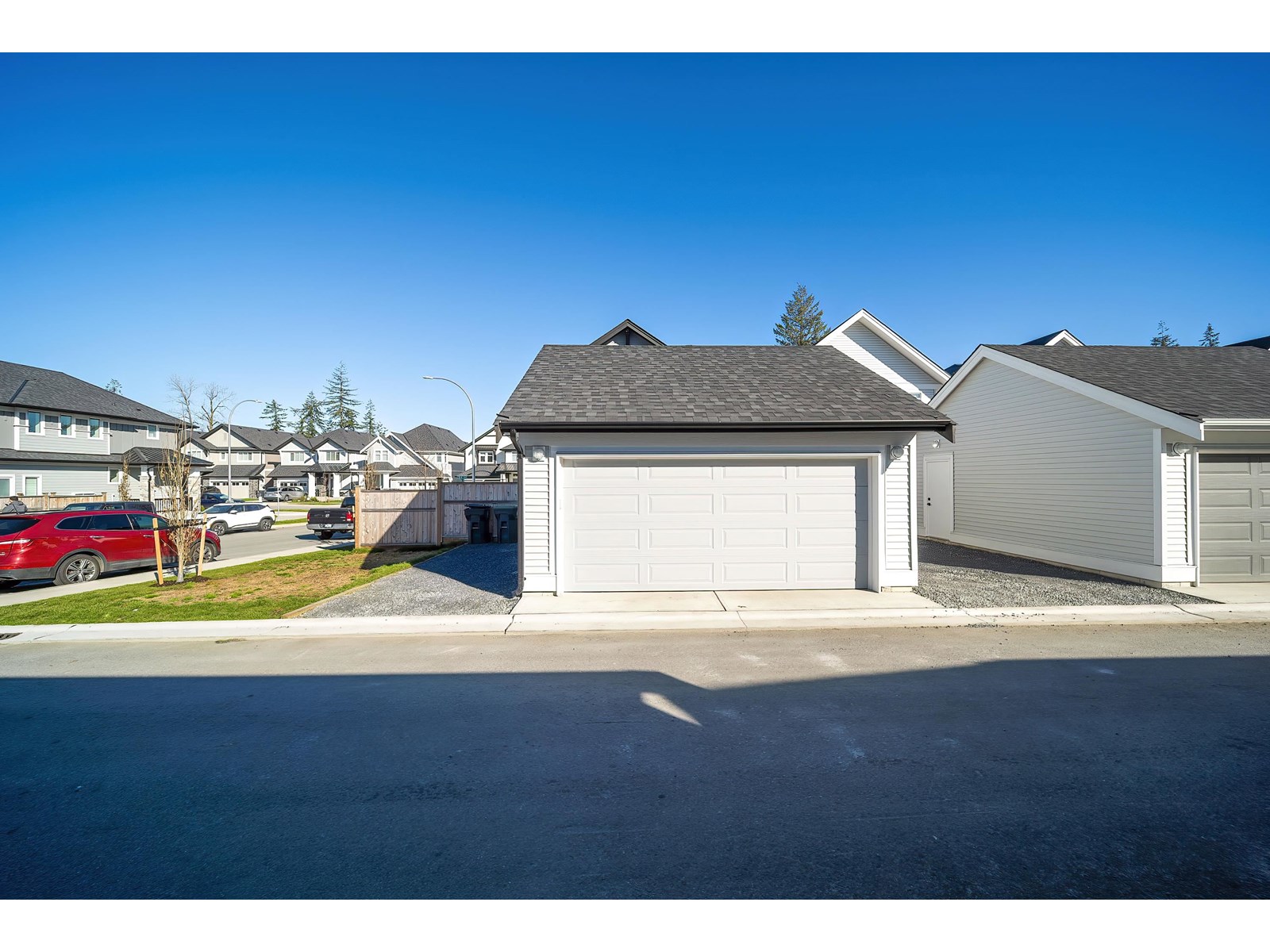 20502 76a Avenue Property Photo 5