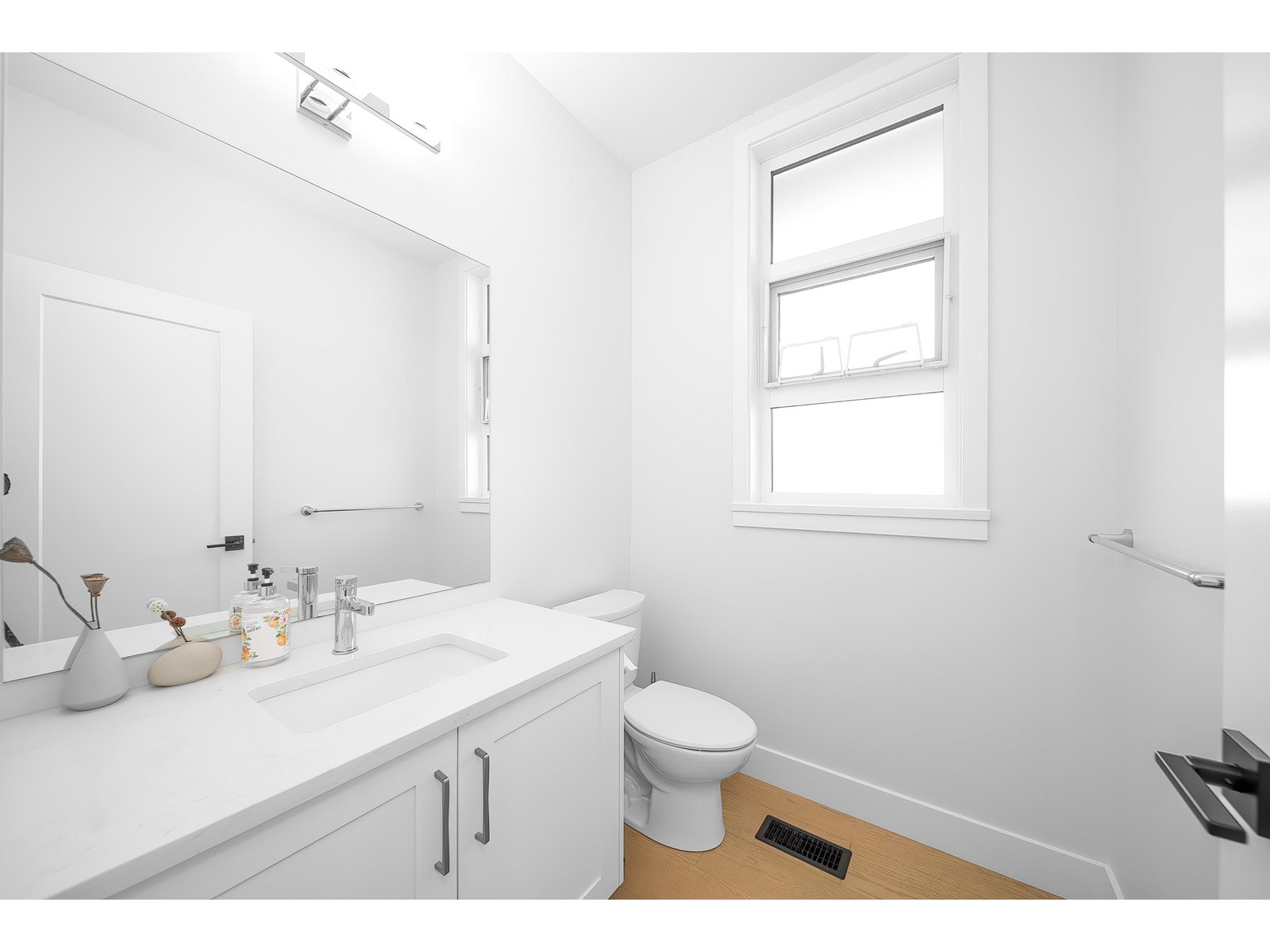 20502 76a Avenue Property Photo 33