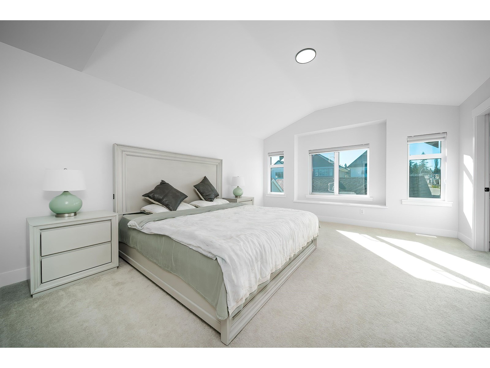 20502 76a Avenue Property Photo 35
