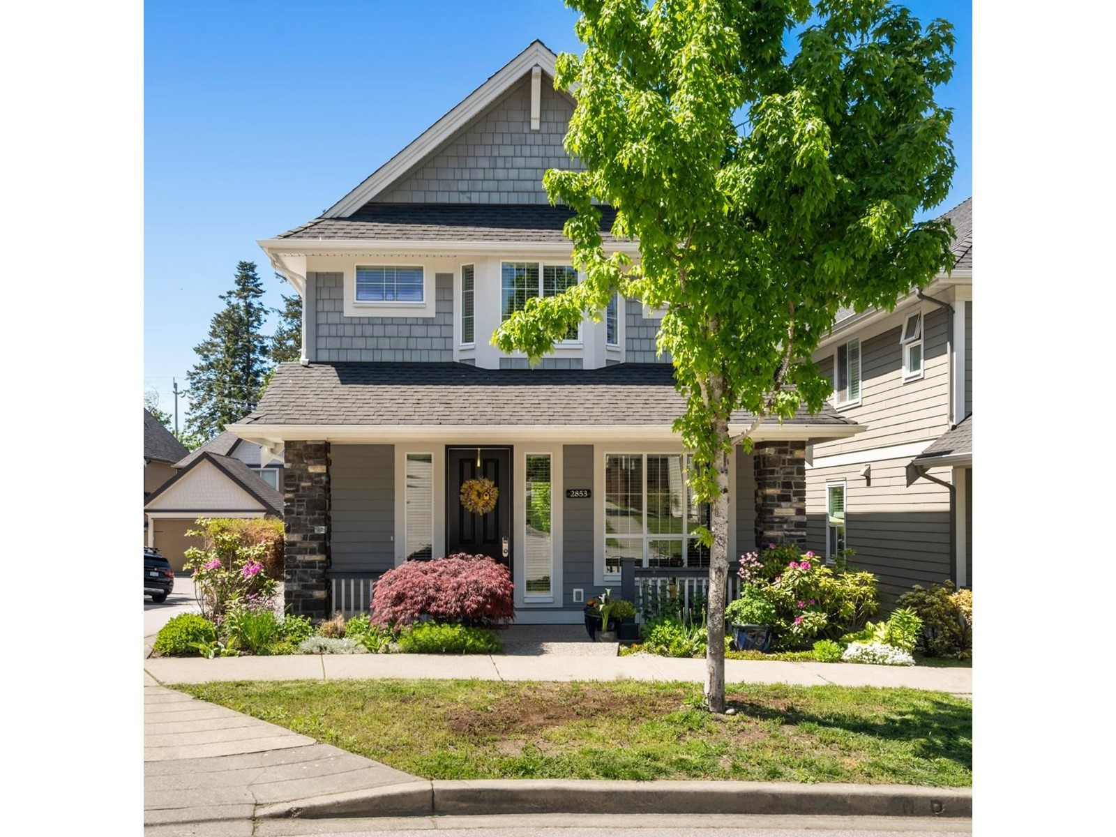 2853 160a Street Property Photo 1