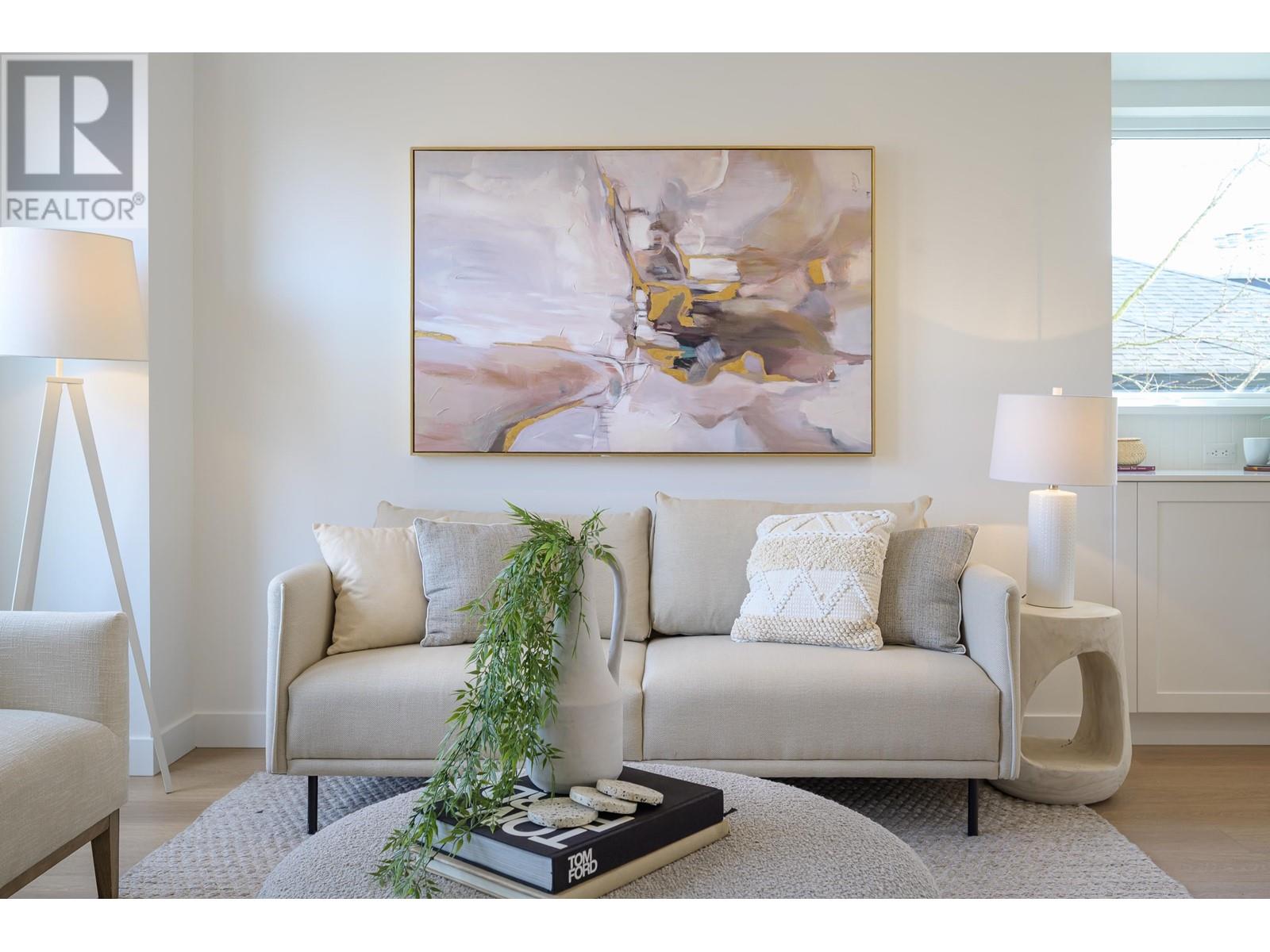 1 4788 54a Street Property Photo 6