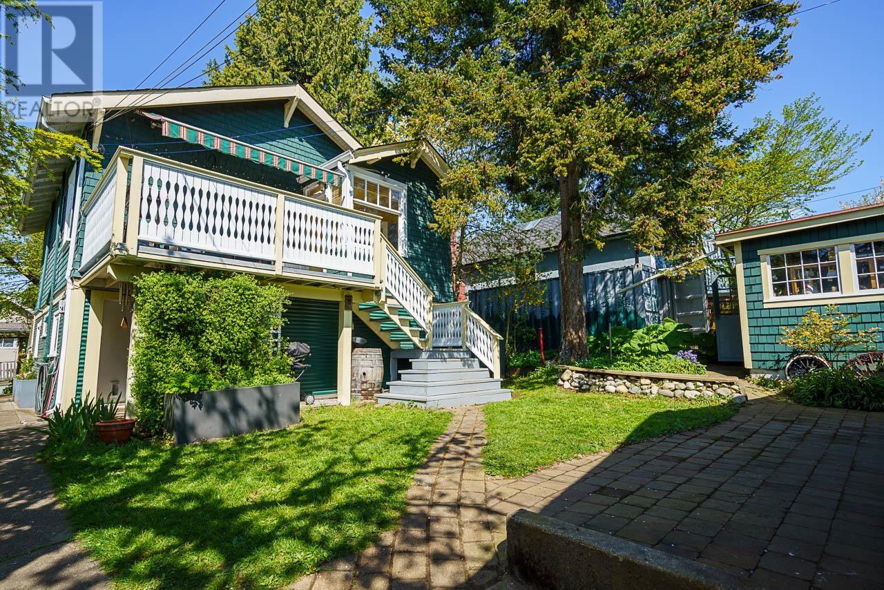 3336 E GEORGIA STREET Property Photo 1