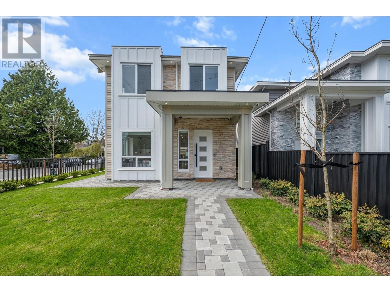 10659 NO. 1 ROAD Property Photo 1