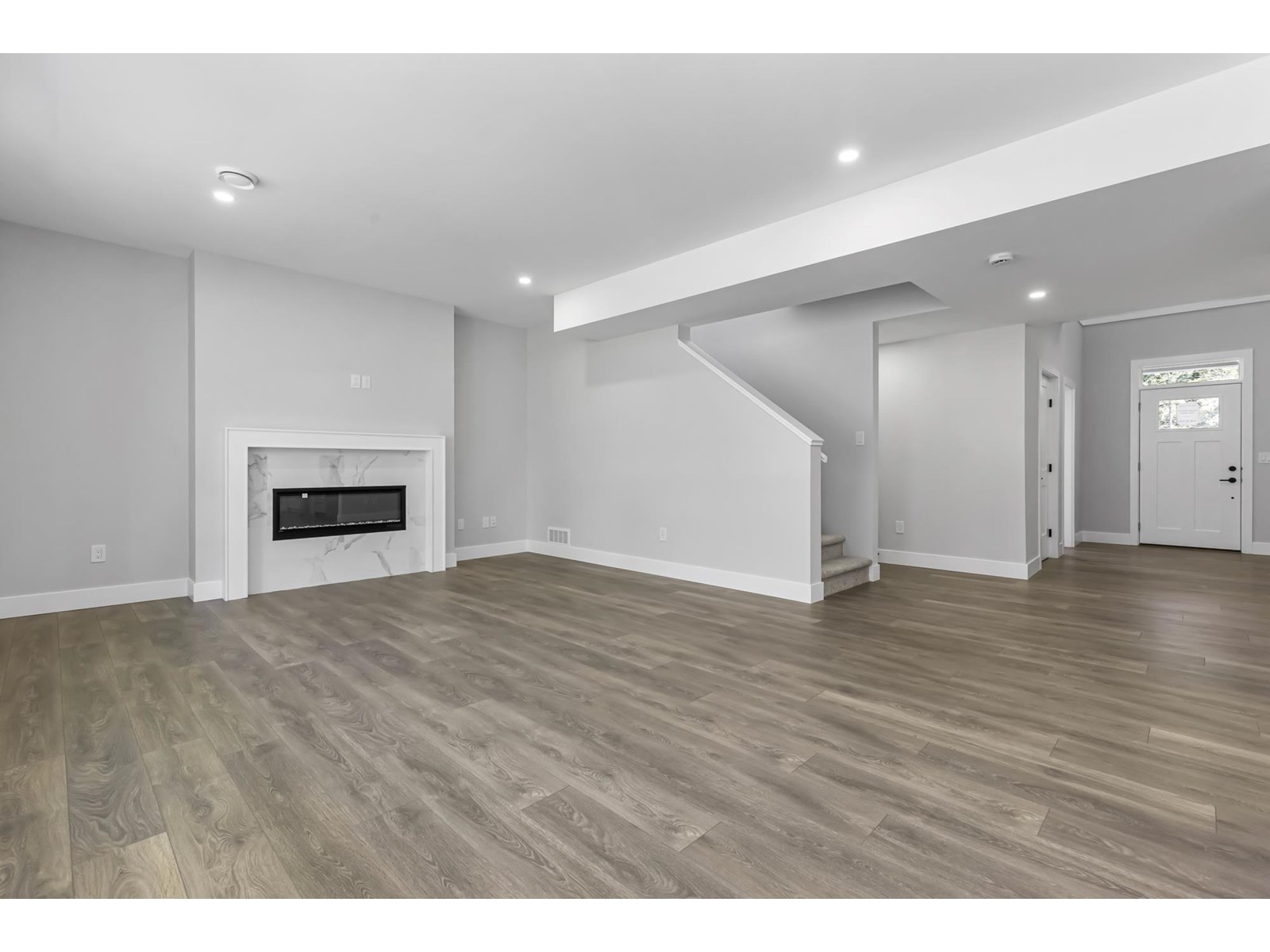 1949 Sparrow Hawk Place, Mt Woodside Property Photo 8