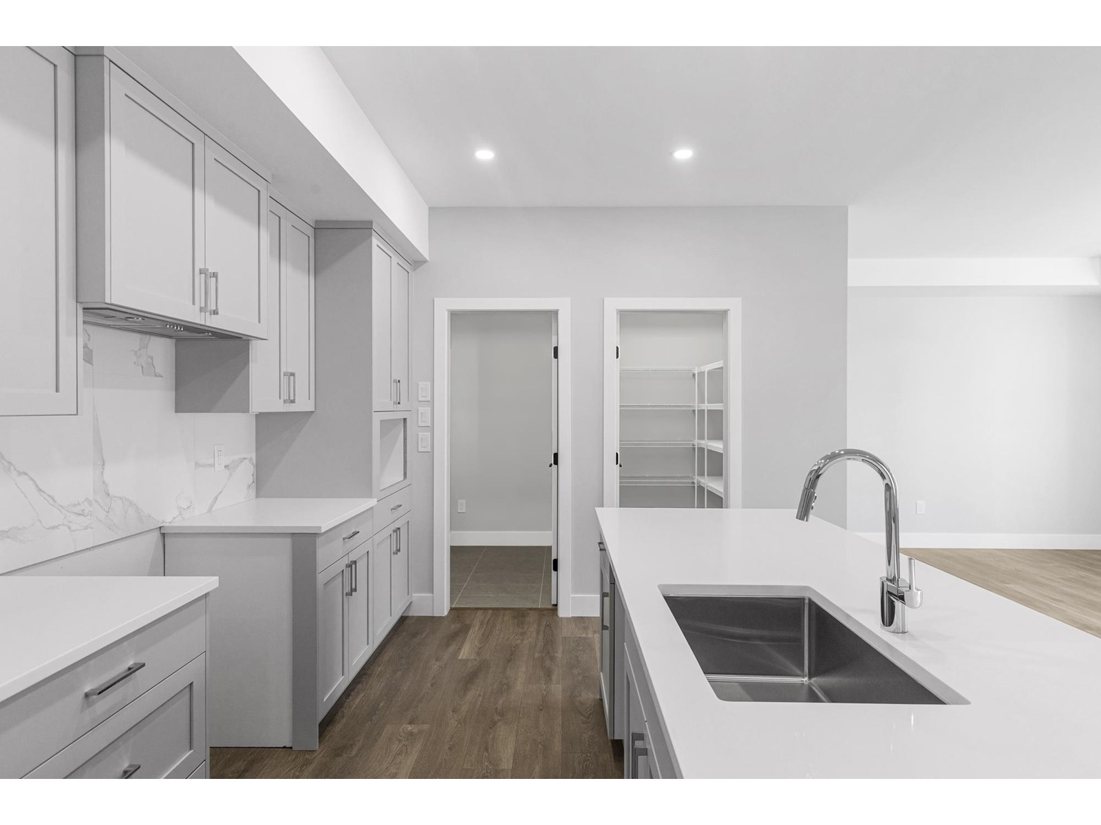 1949 Sparrow Hawk Place, Mt Woodside Property Photo 15