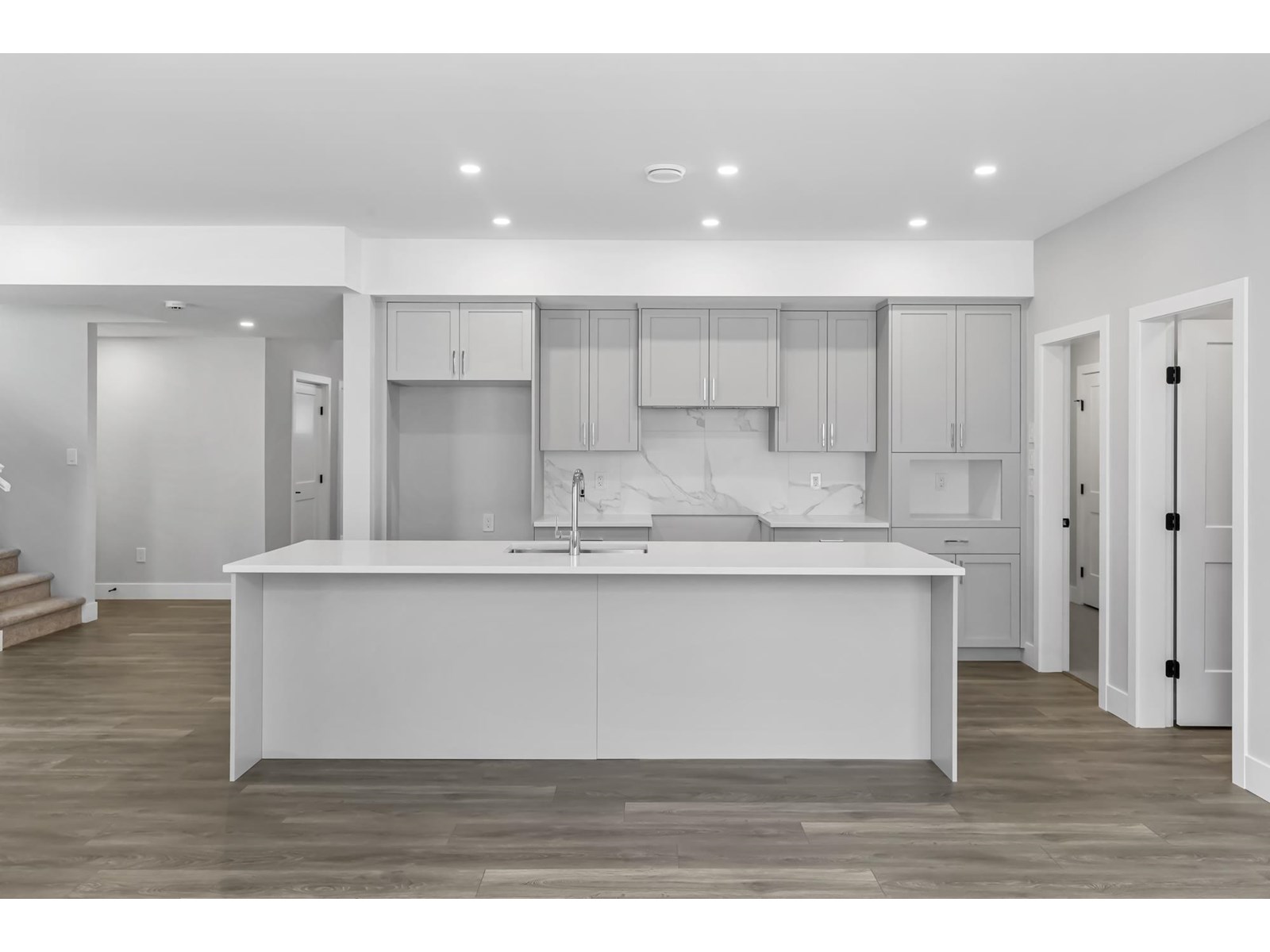 1949 Sparrow Hawk Place, Mt Woodside Property Photo 17