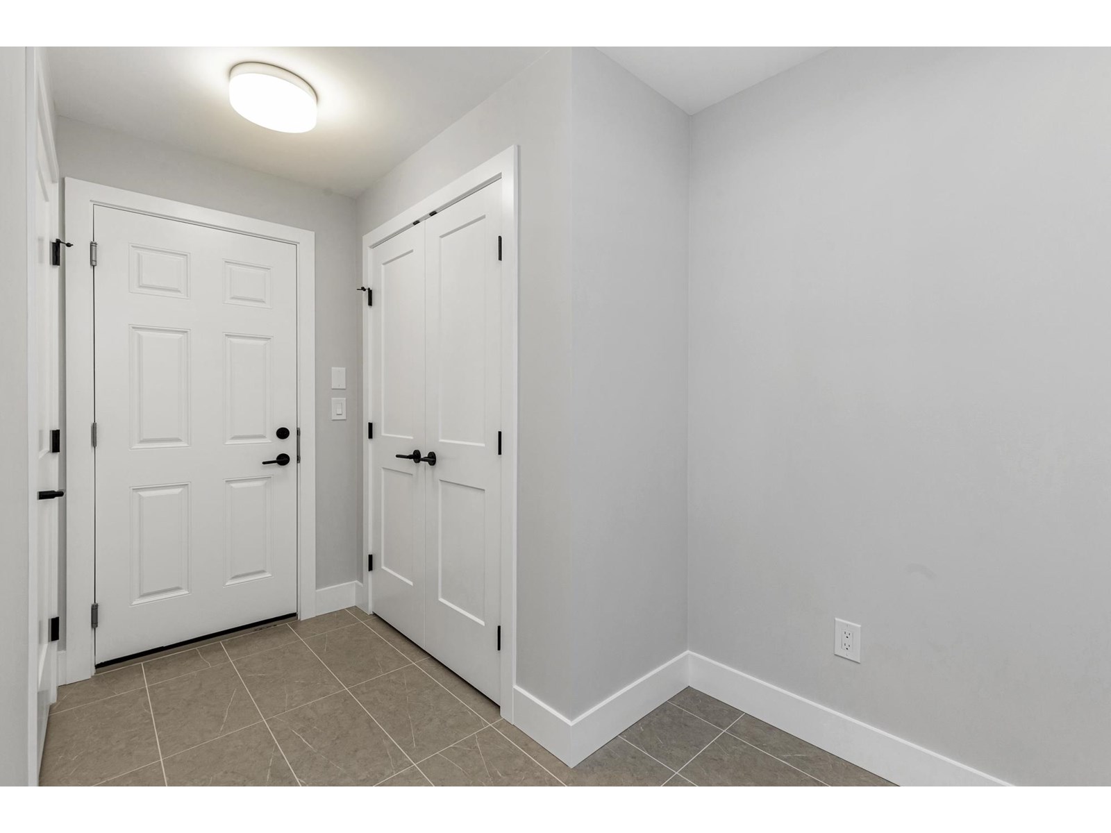 1949 Sparrow Hawk Place, Mt Woodside Property Photo 23