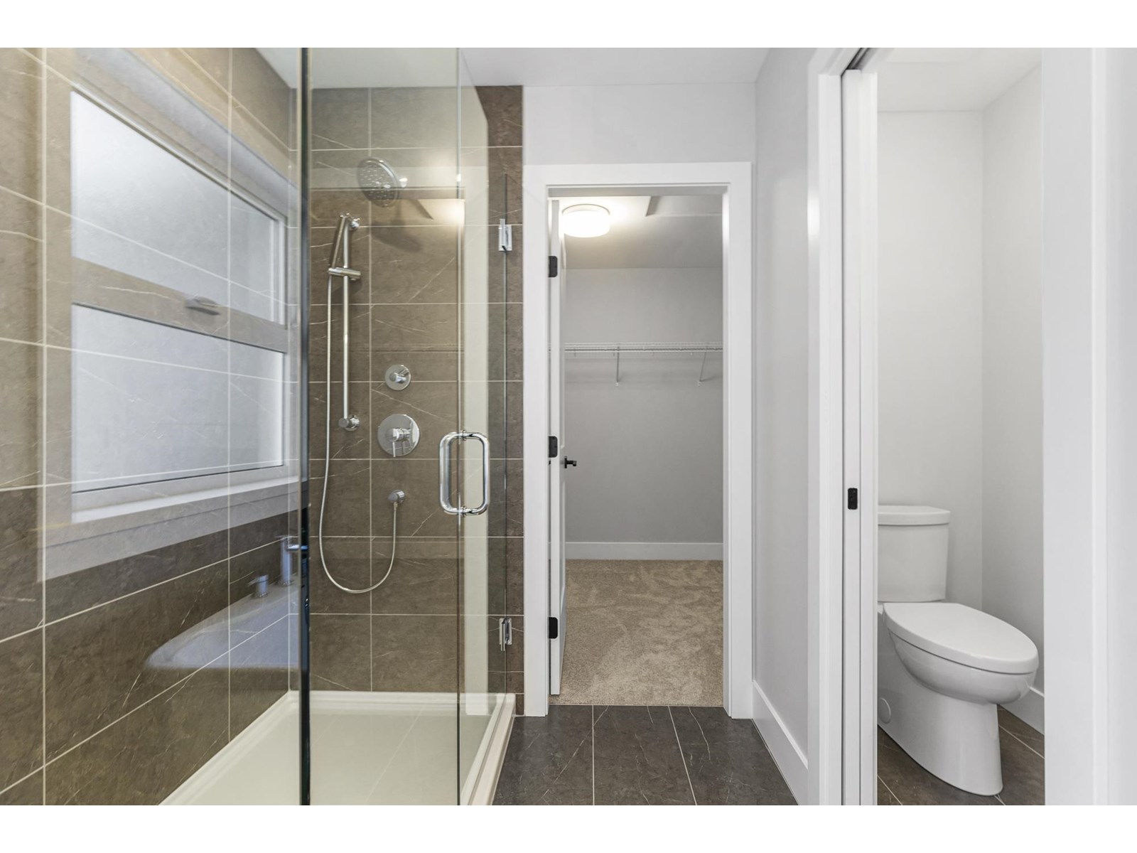 1949 Sparrow Hawk Place, Mt Woodside Property Photo 32