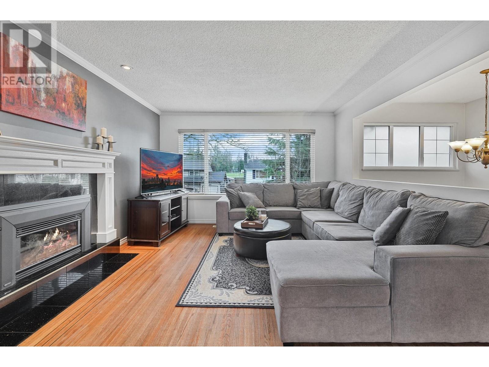 Picture of 779 ADIRON AVENUE