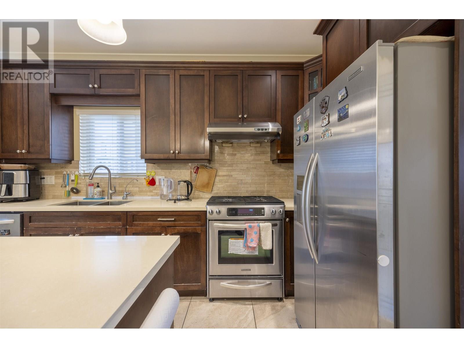 10511 No.1 Road Property Photo 10