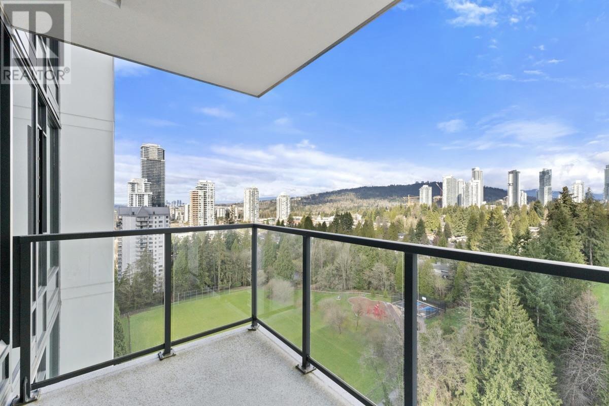 1702 585 Austin Avenue Property Photo 4