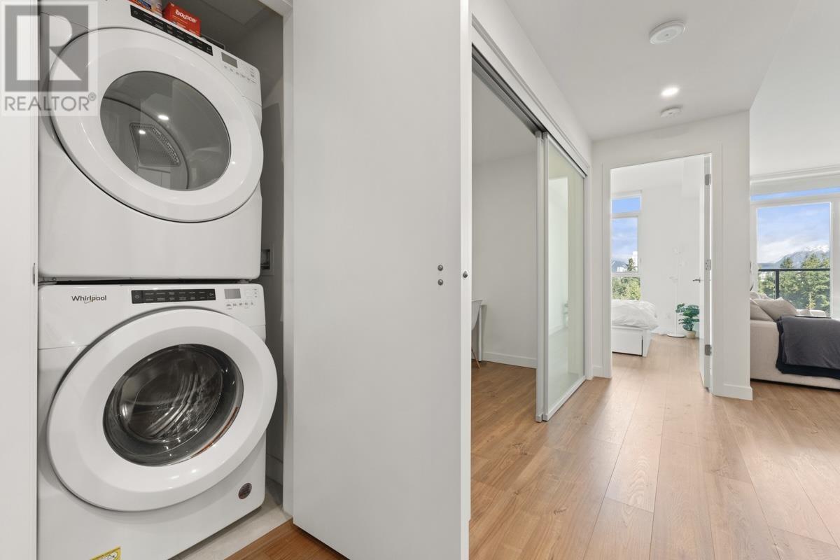 1702 585 Austin Avenue Property Photo 14