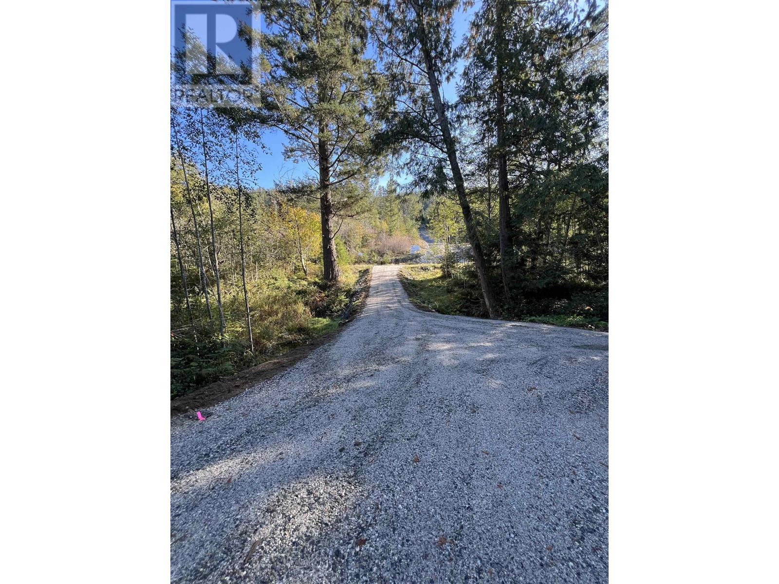 Lot 2 13685 Lee Road Property Photo 8
