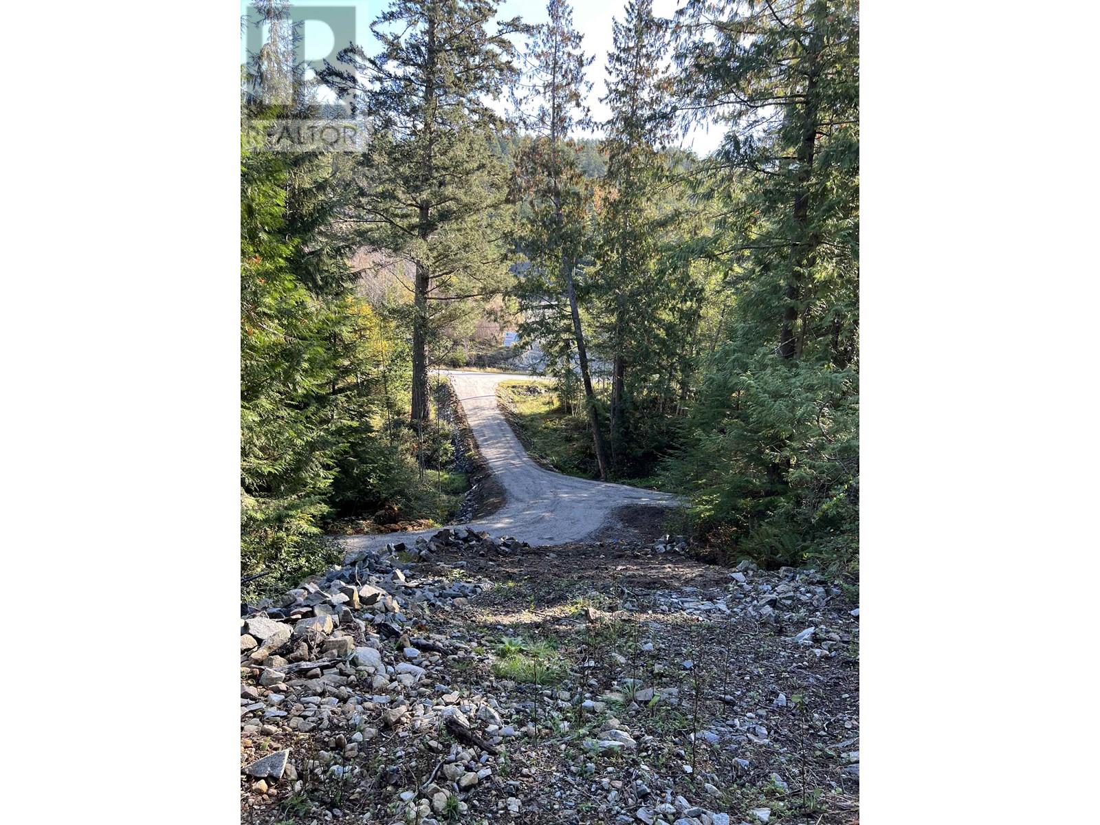 Lot 2 13685 Lee Road Property Photo 11