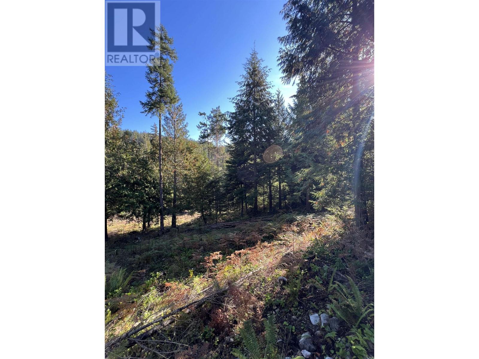 LOT 4 13685 LEE ROAD Property Photo 1