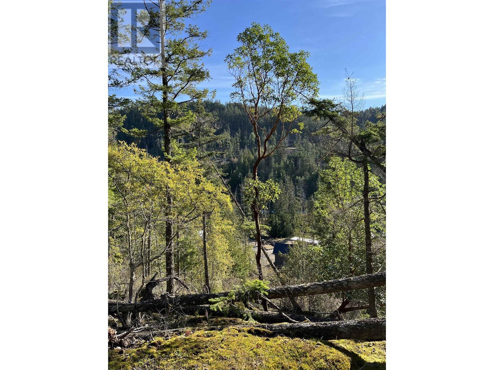 Lot 5 13685 Lee Road Property Photo 1