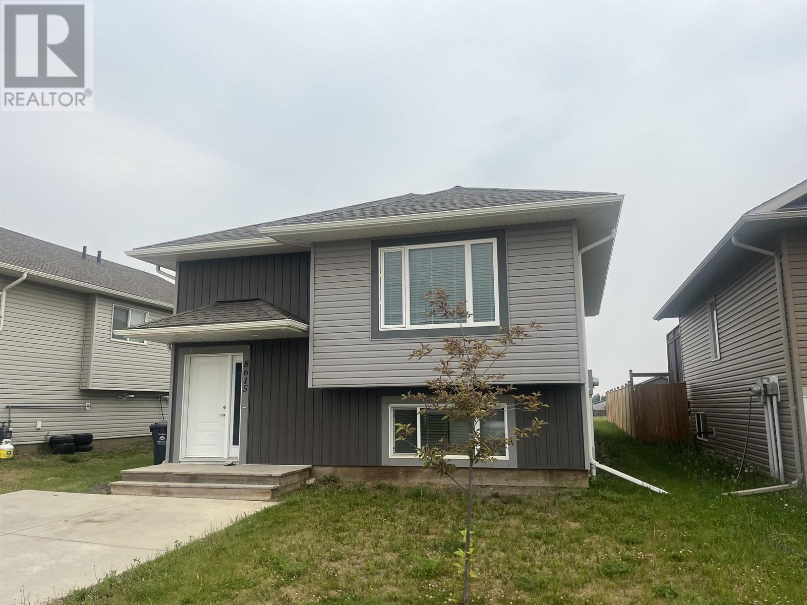 8615 81a Street Property Photo 1