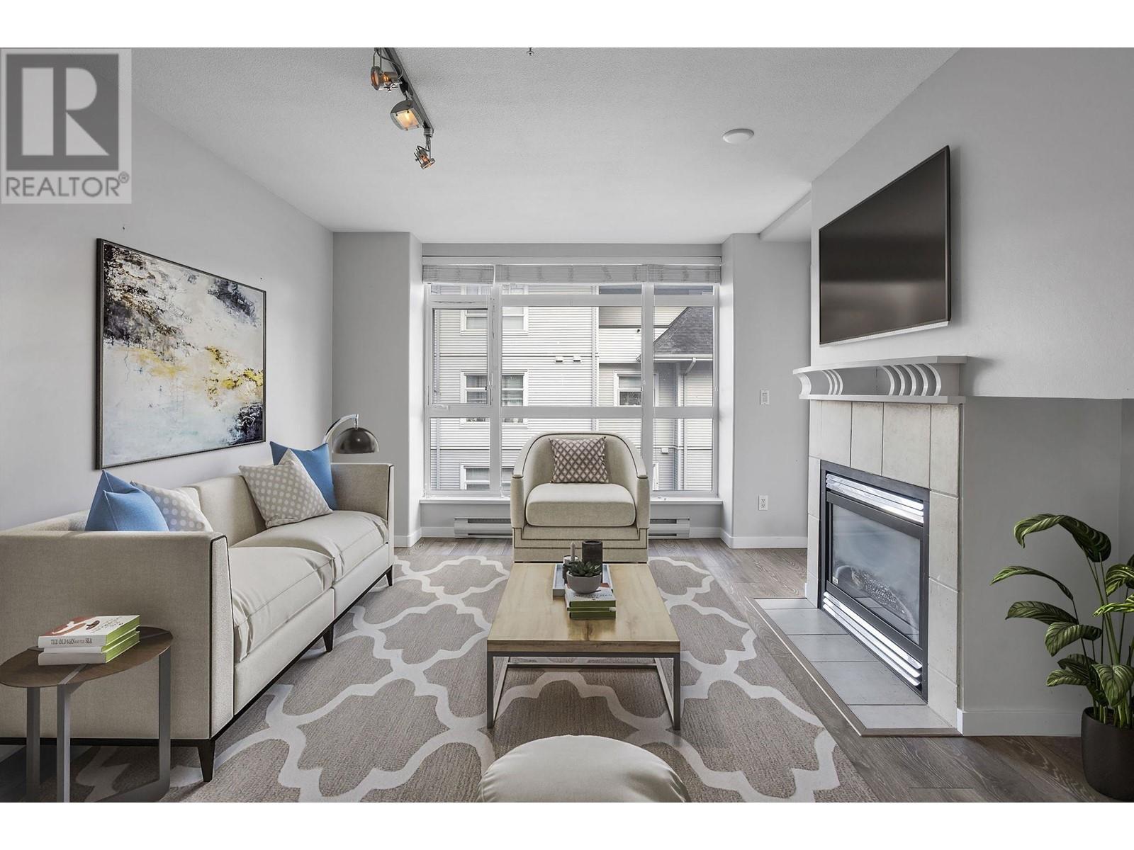 214 3122 St Johns Street Property Photo