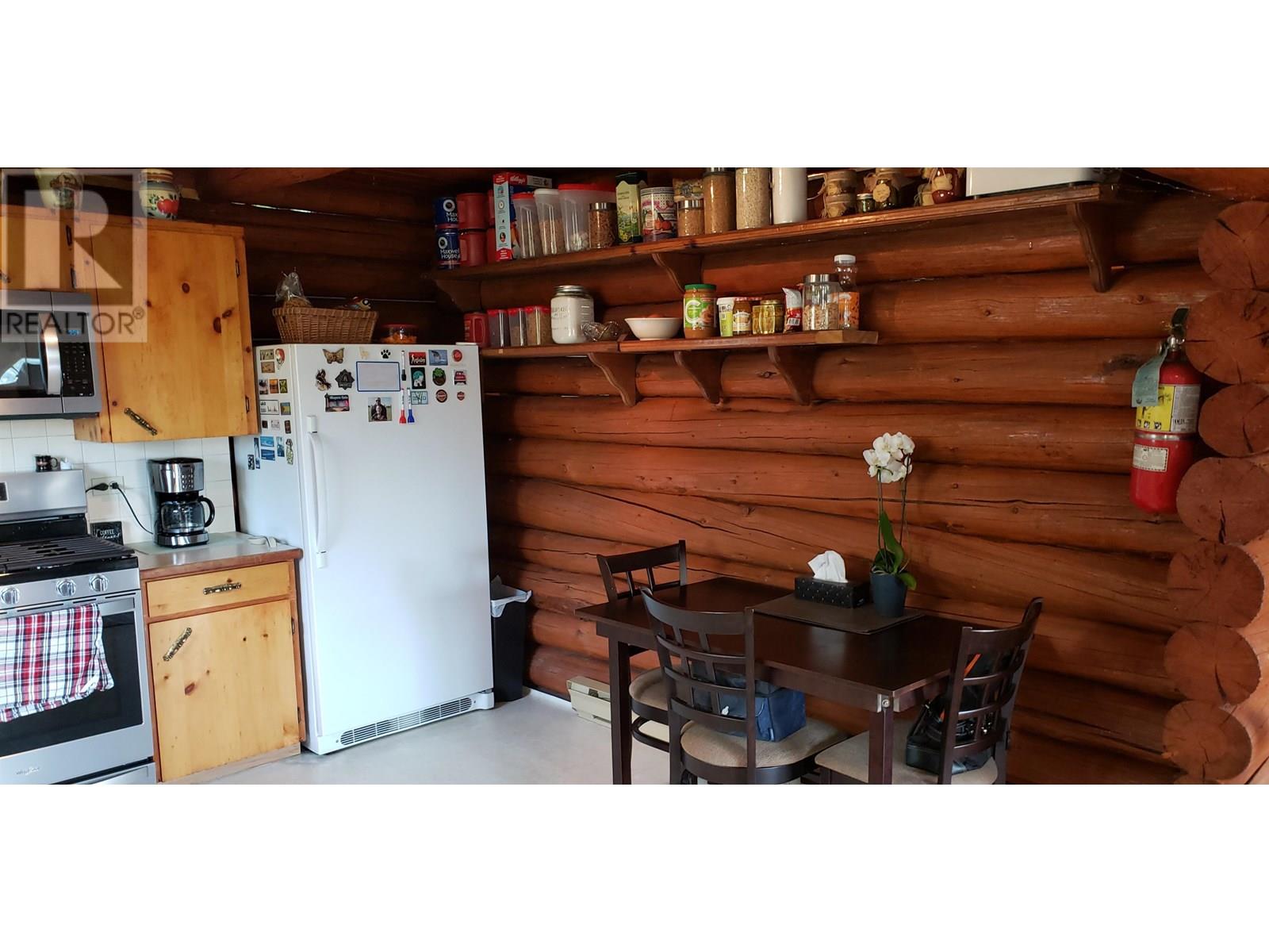 7509 Burgess Road Property Photo 16