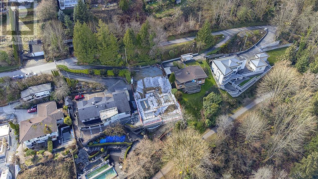 5645 Highfield Drive Property Photo 8