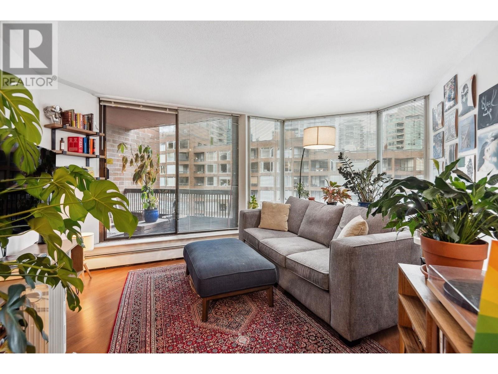 615 1330 Burrard Street Property Photo