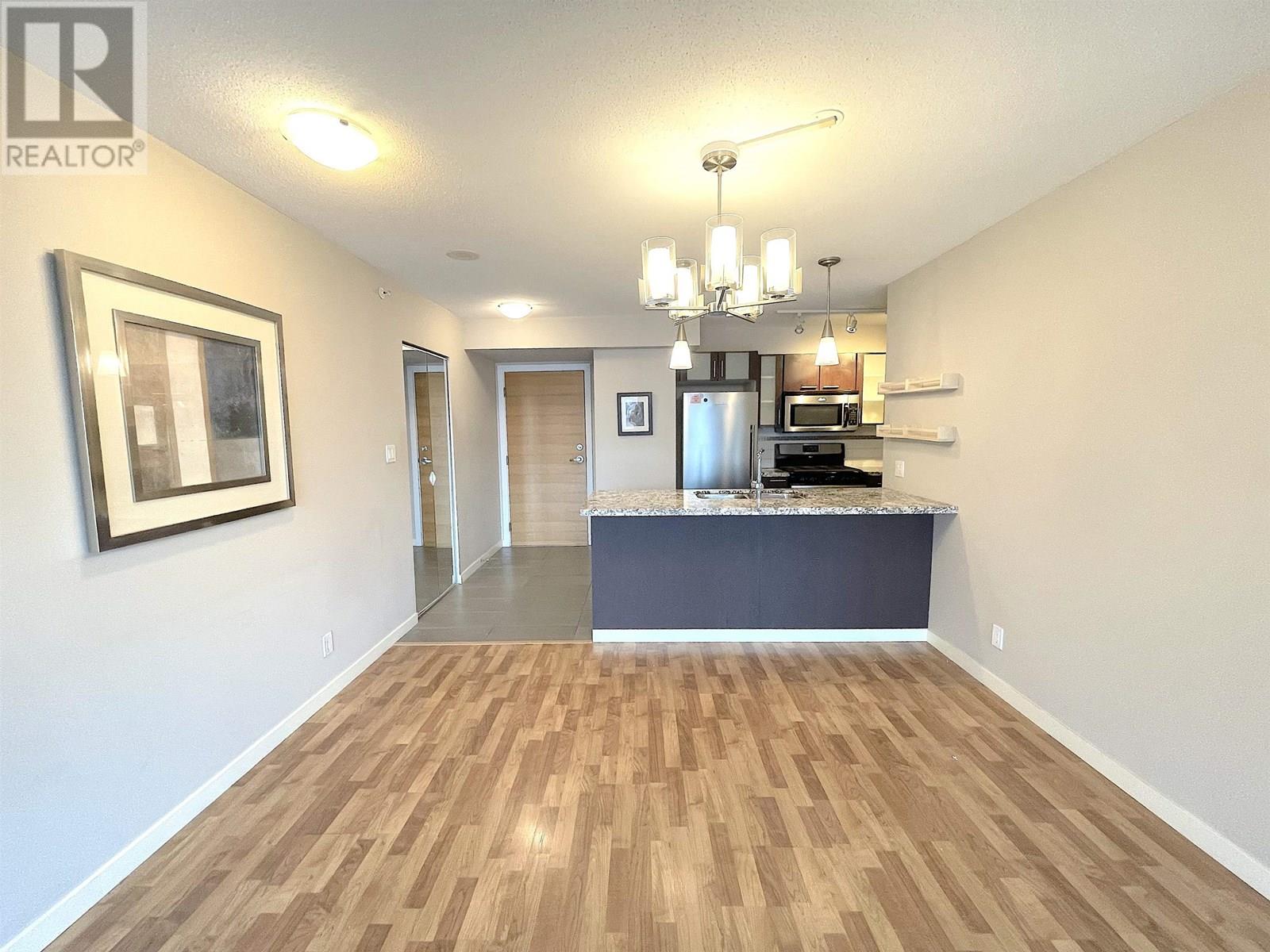 1202 7888 Saba Road Property Photo 9