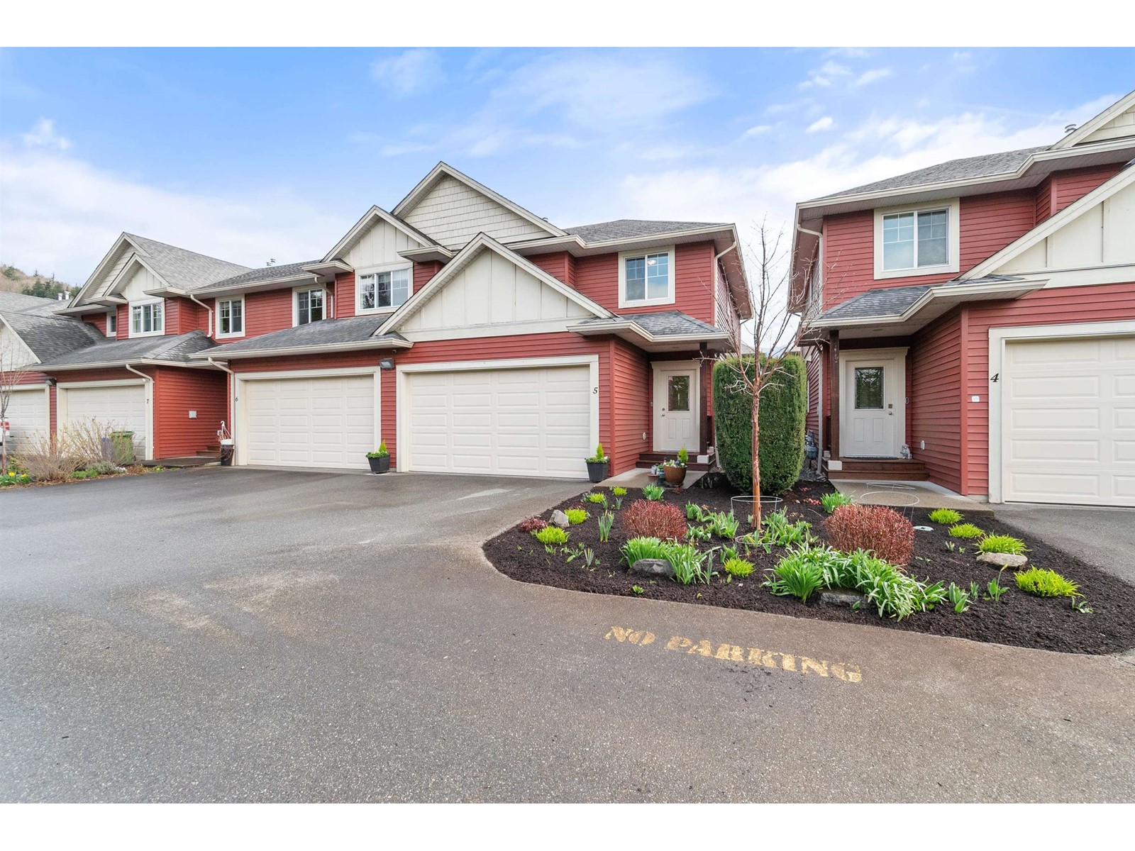 5 7519 Morrow Road, Agassiz Property Photo