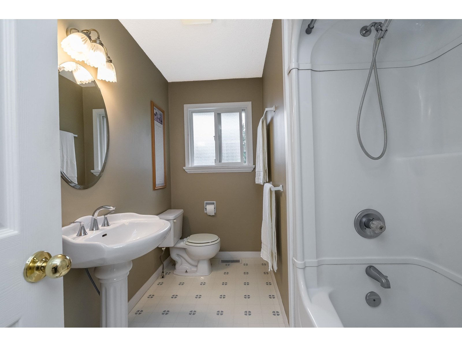5688 244 Street Property Photo 20
