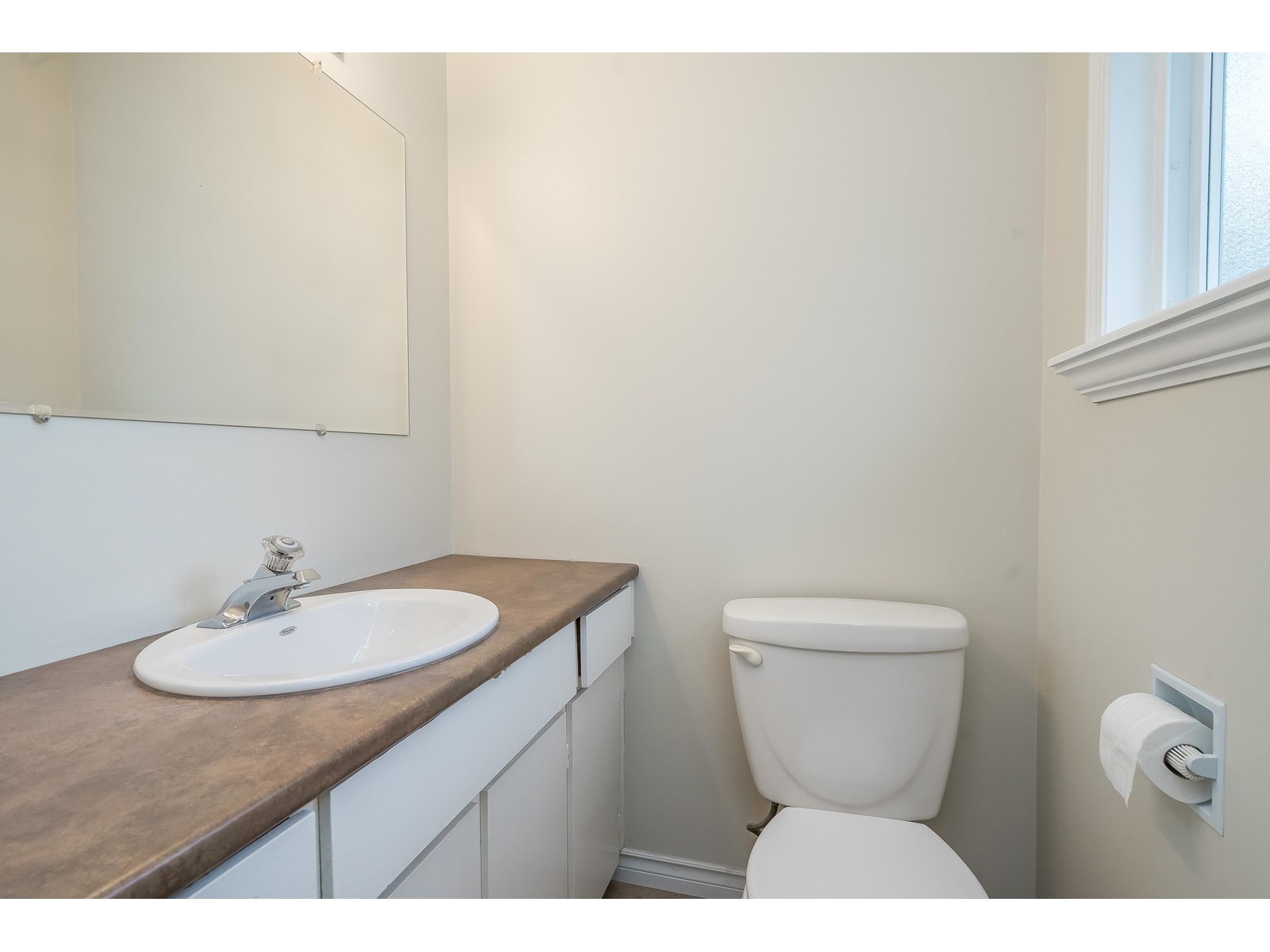5688 244 Street Property Photo 23