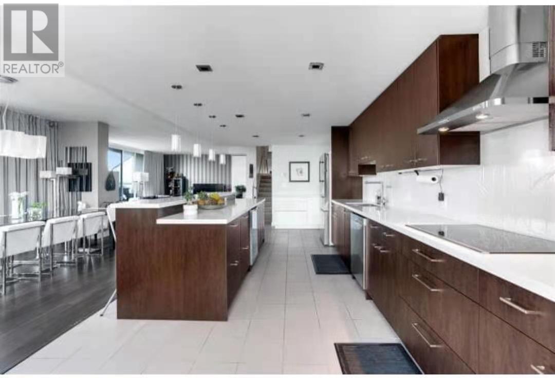 1603 8811 Lansdowne Road Property Photo 6