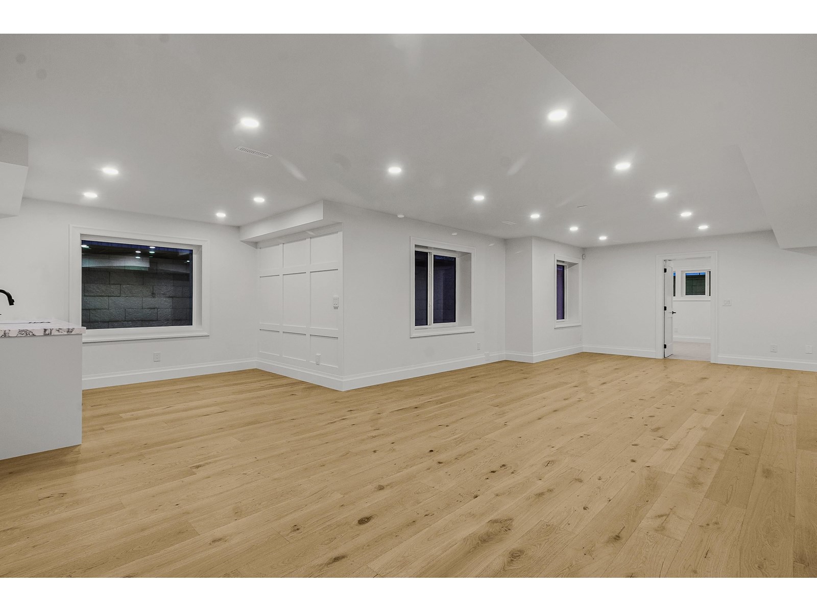 15590 38a Avenue Property Photo 29
