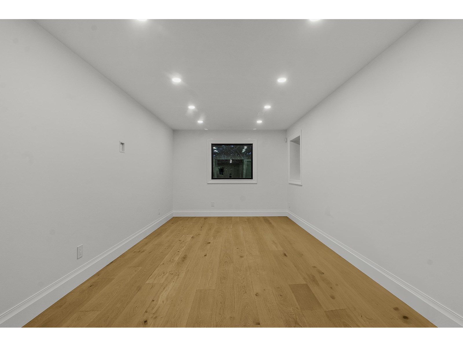 15590 38a Avenue Property Photo 31