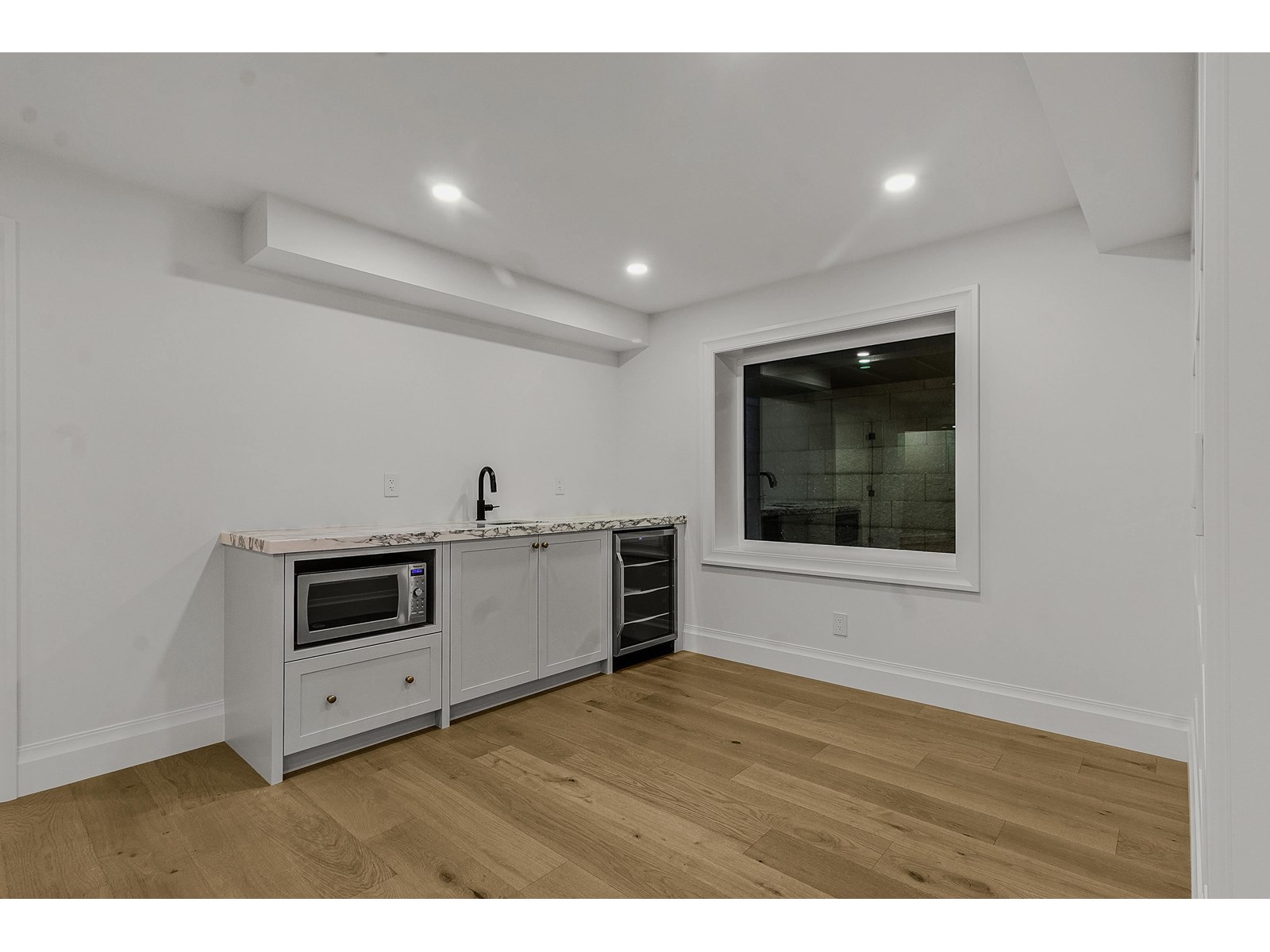 15590 38a Avenue Property Photo 32