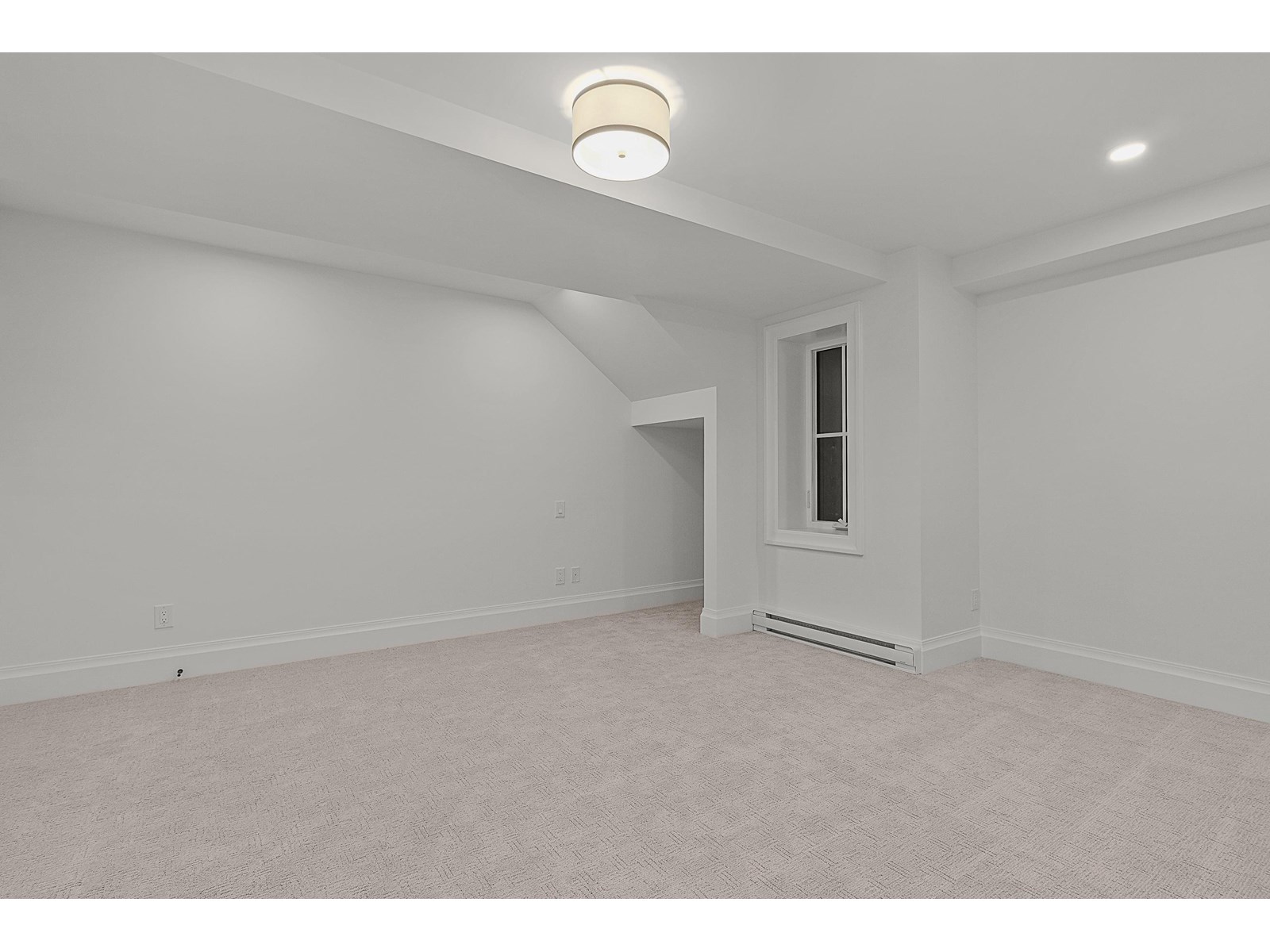 15590 38a Avenue Property Photo 36