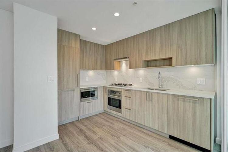 508 13350 Central Avenue Property Photo 4