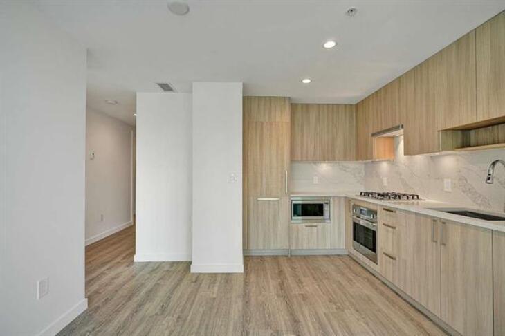 508 13350 Central Avenue Property Photo 6