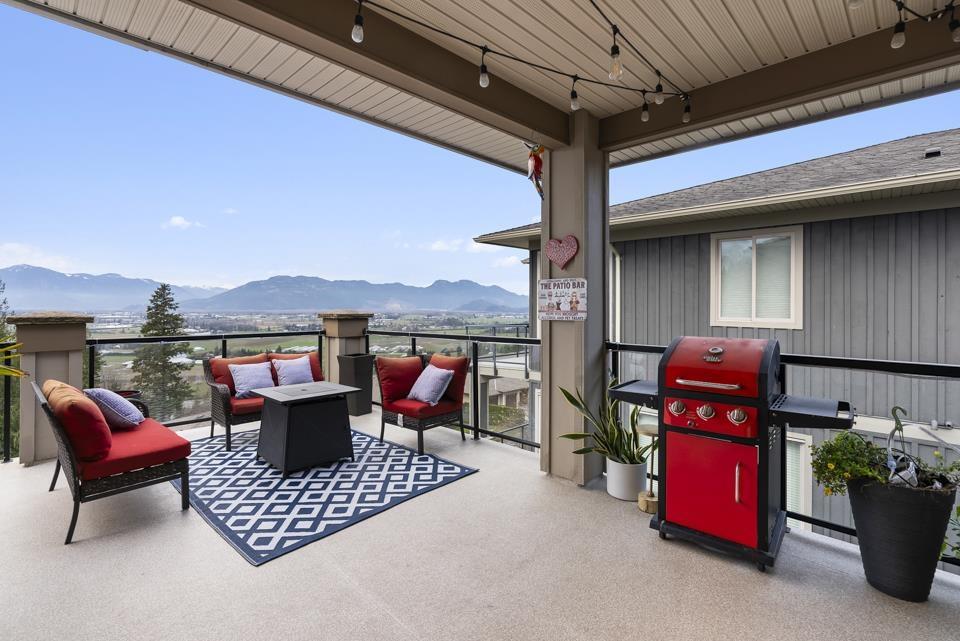 125 51075 Falls Court, Eastern Hillsides Property Photo 2
