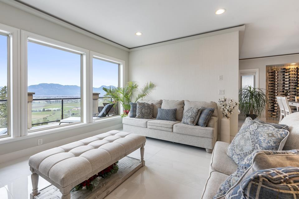 125 51075 Falls Court, Eastern Hillsides Property Photo 13