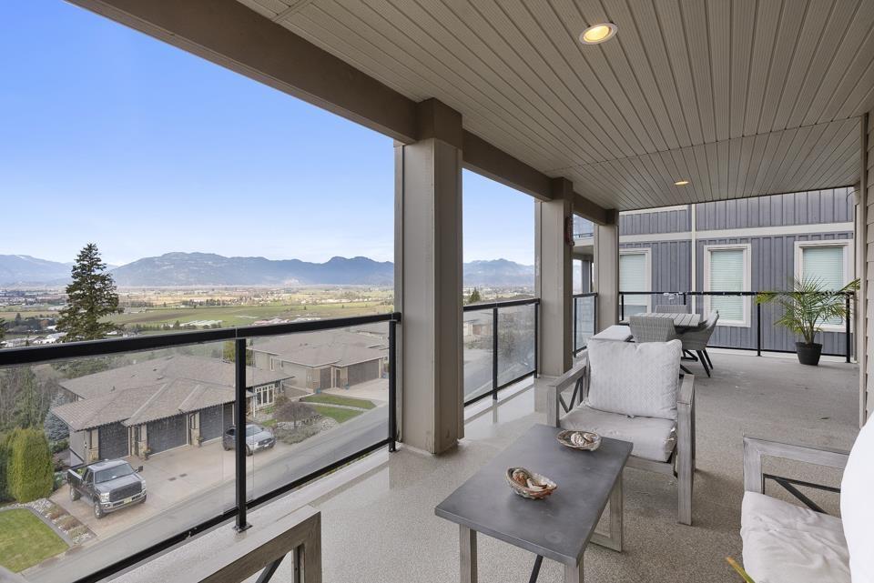 125 51075 Falls Court, Eastern Hillsides Property Photo 23