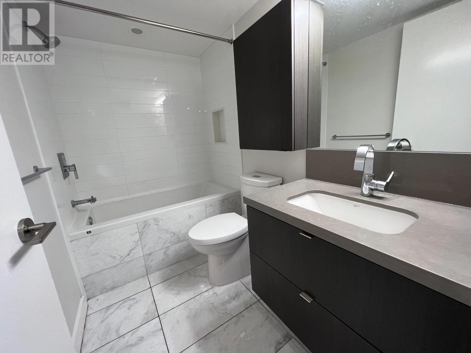 2002 8189 Cambie Street Property Photo 12